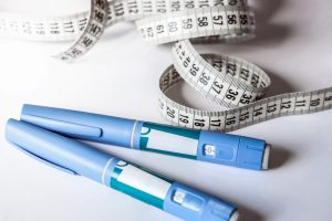 چه آزمایش‌هایی قبل از شروع قلم لاغری لازم است؟ (چک‌لیست کامل)